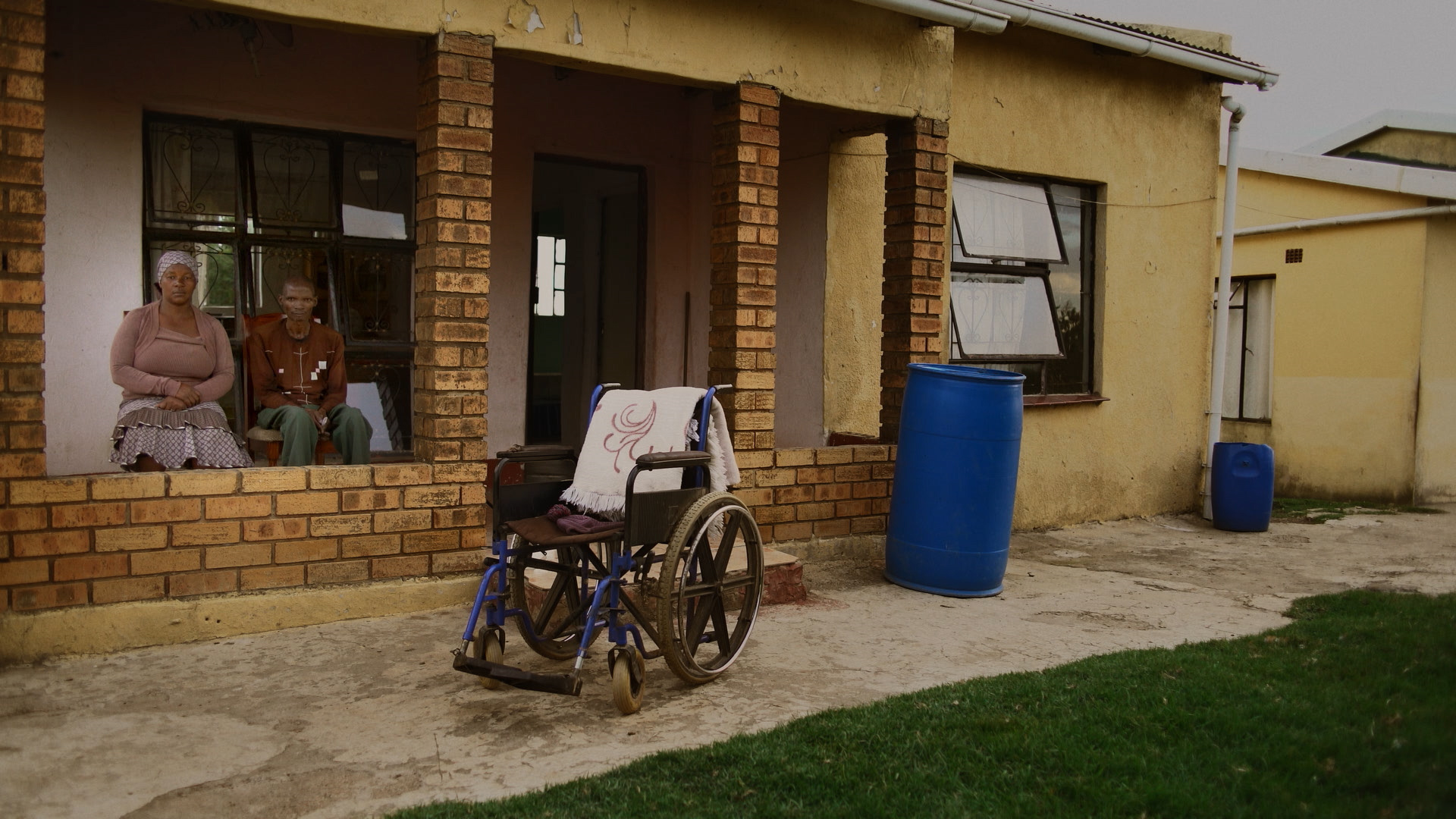 <p>Mr and Mrs Mgidi</p>